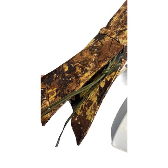 snowny design of occident maple leaf Brown Textured Bell Sleeve jacket Size 42 - Picture 5 of 6